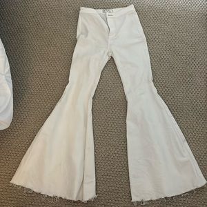 Free People Flare Float On Jeans in Heavenly White